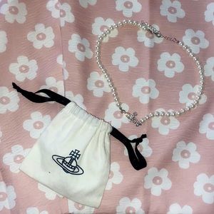 vivienne westwood pearl necklace